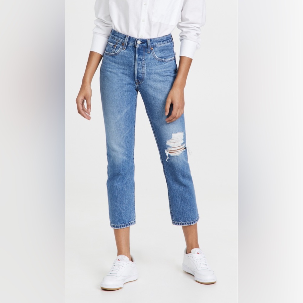 Levi’s women 501 crop jeans